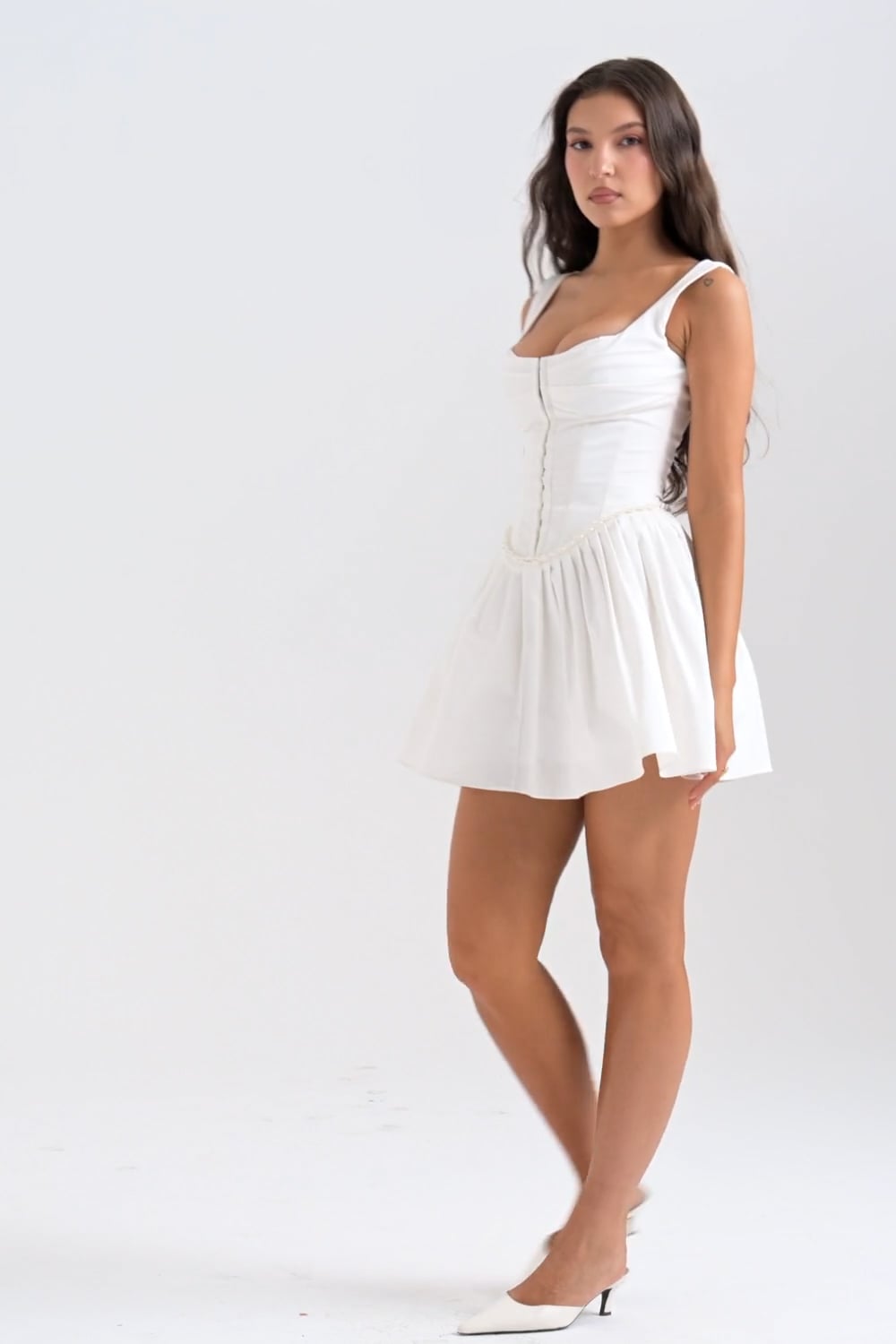 Cupido | White Stretch Twill Mini Dress – Romantic Tulle Layered Date Night Gown