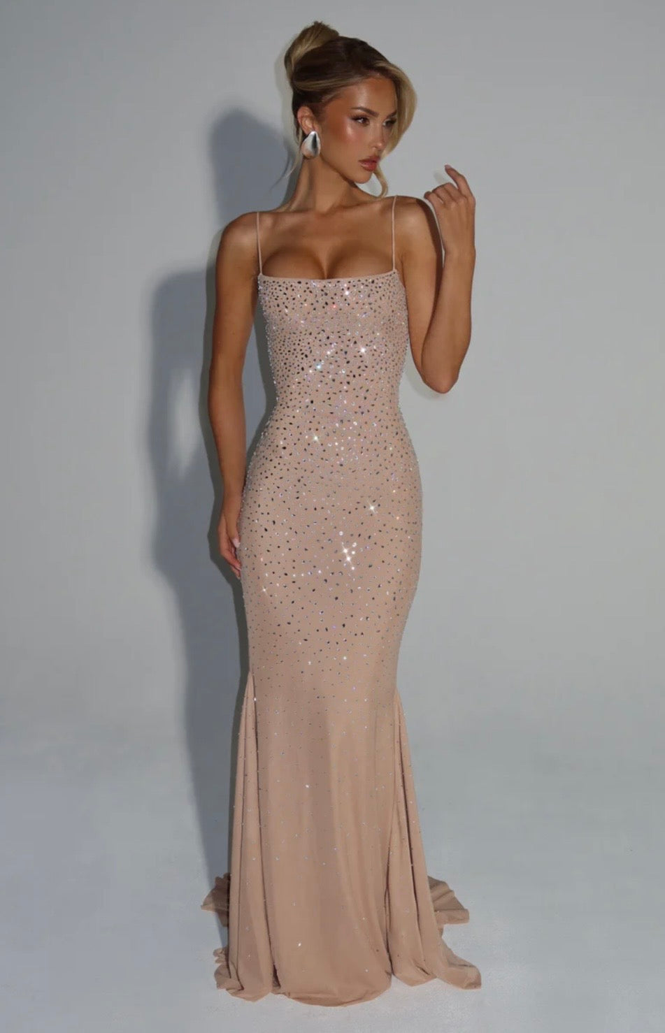 Josie | Sculpted Bodice Refined Opulence Shimmer Maxi Dress