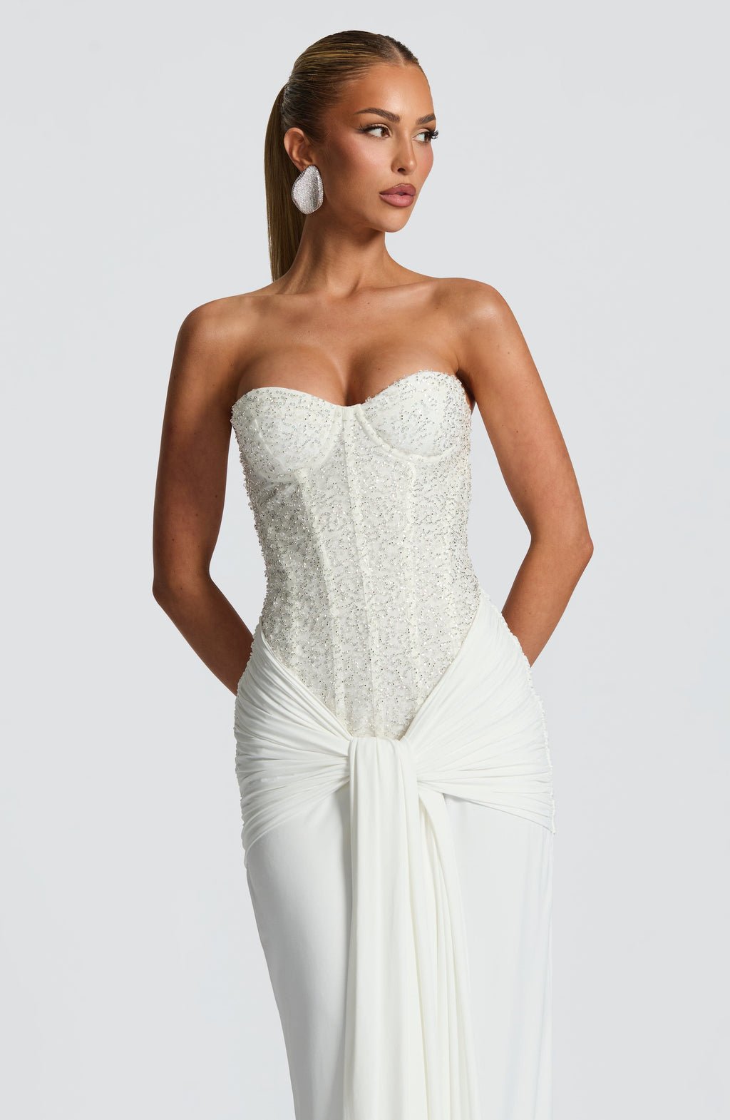 Allegra - Ivory bodice detail