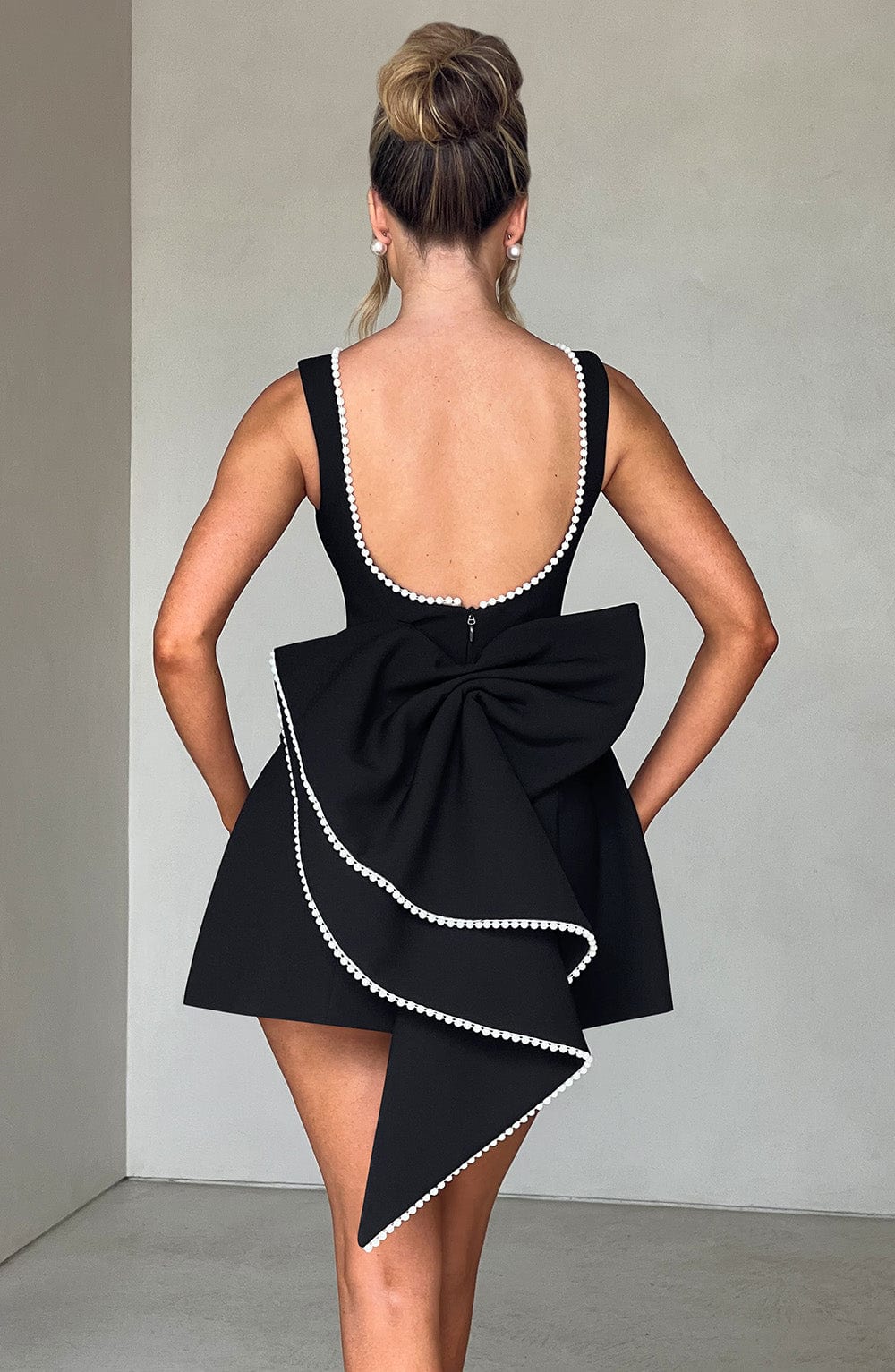 Kel | Sleeveless Pearl-Neckline Sculpted Mini Dress