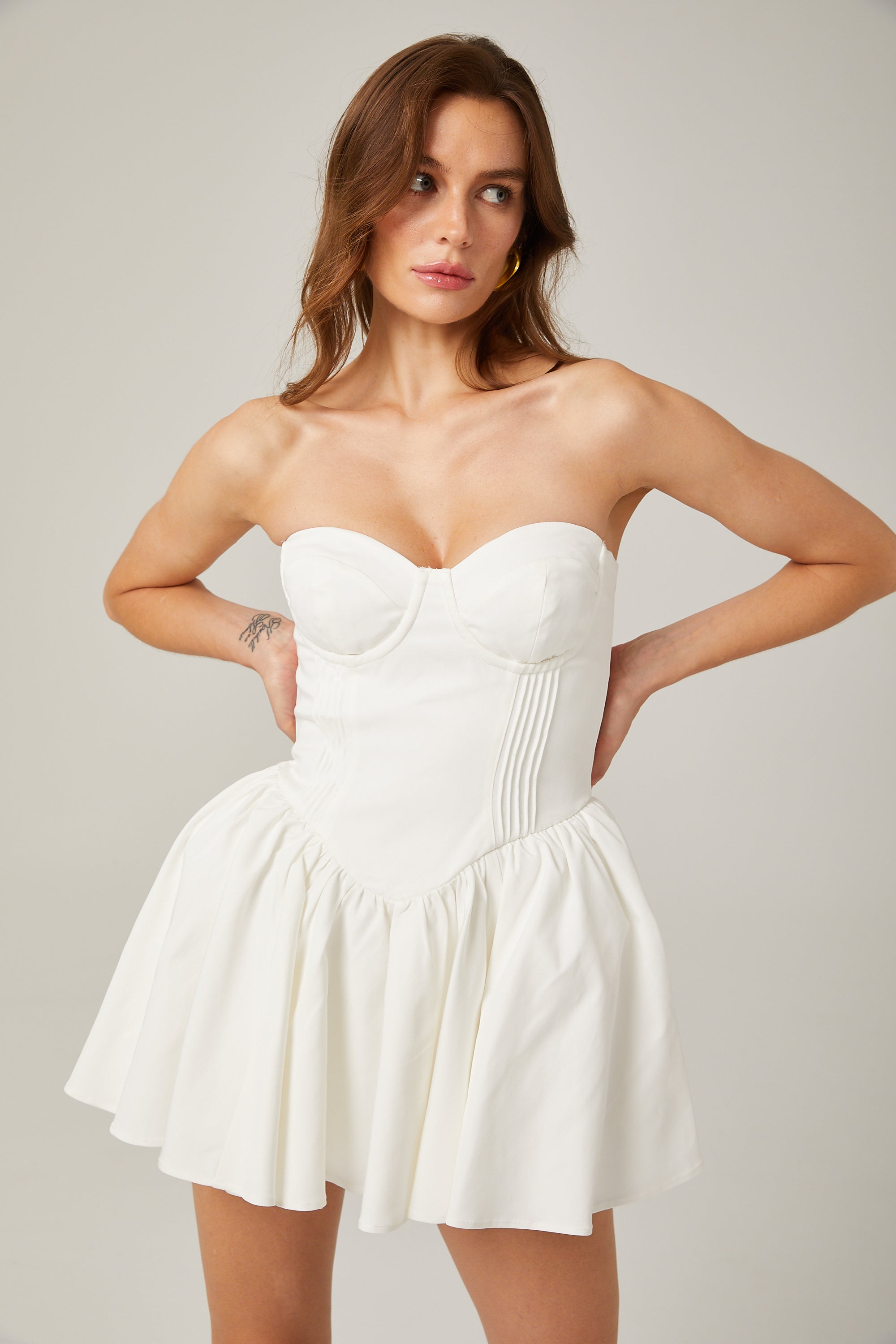 Mireille | White Off-the-Shoulder Bustier Mini Dress