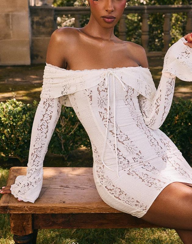 Ava | Romantic Bell Sleeve Off-Shoulder Lace Mini Dress