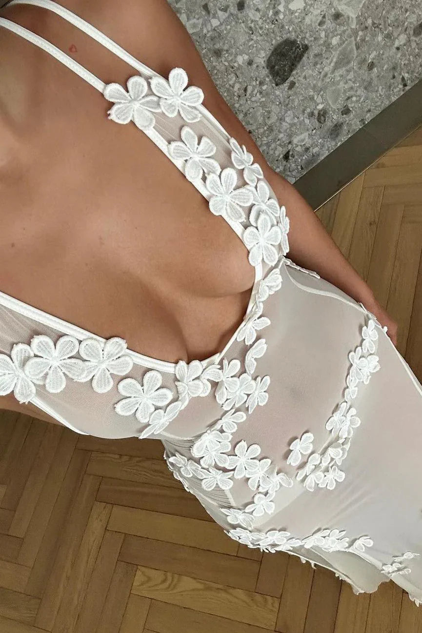 Ilyana | Women's White Floral Mesh Vacation Summer Cover-up