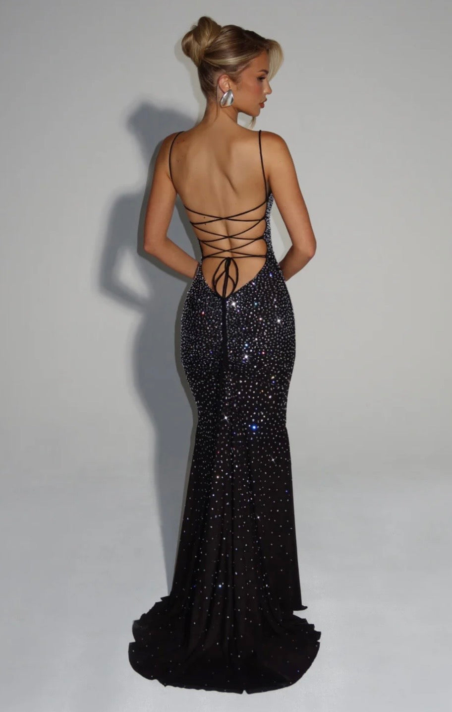 Josie | Sculpted Bodice Refined Opulence Shimmer Maxi Dress