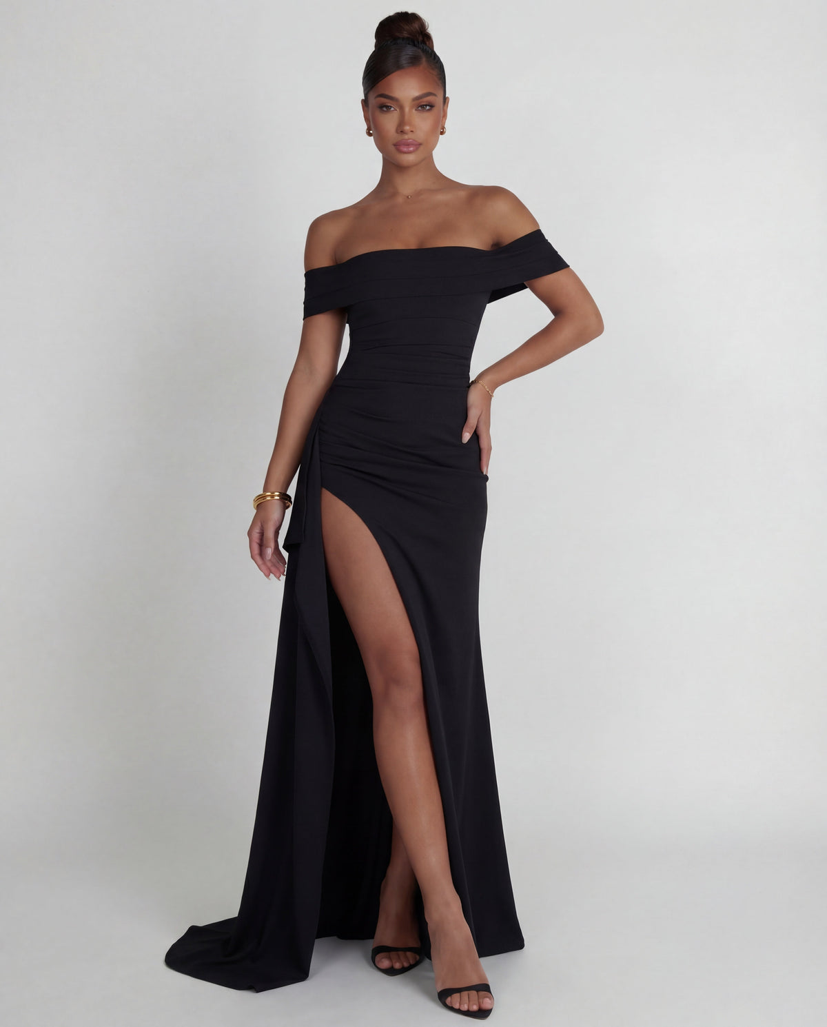 Belle | Bodycon Off-Shoulder Ruched Maxi Dress