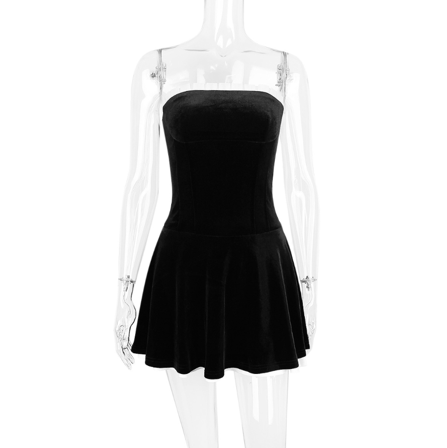 Marilla | Plush Black Velvet Strapless Mini Dress